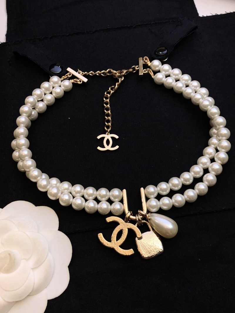 Ch**el necklaces
